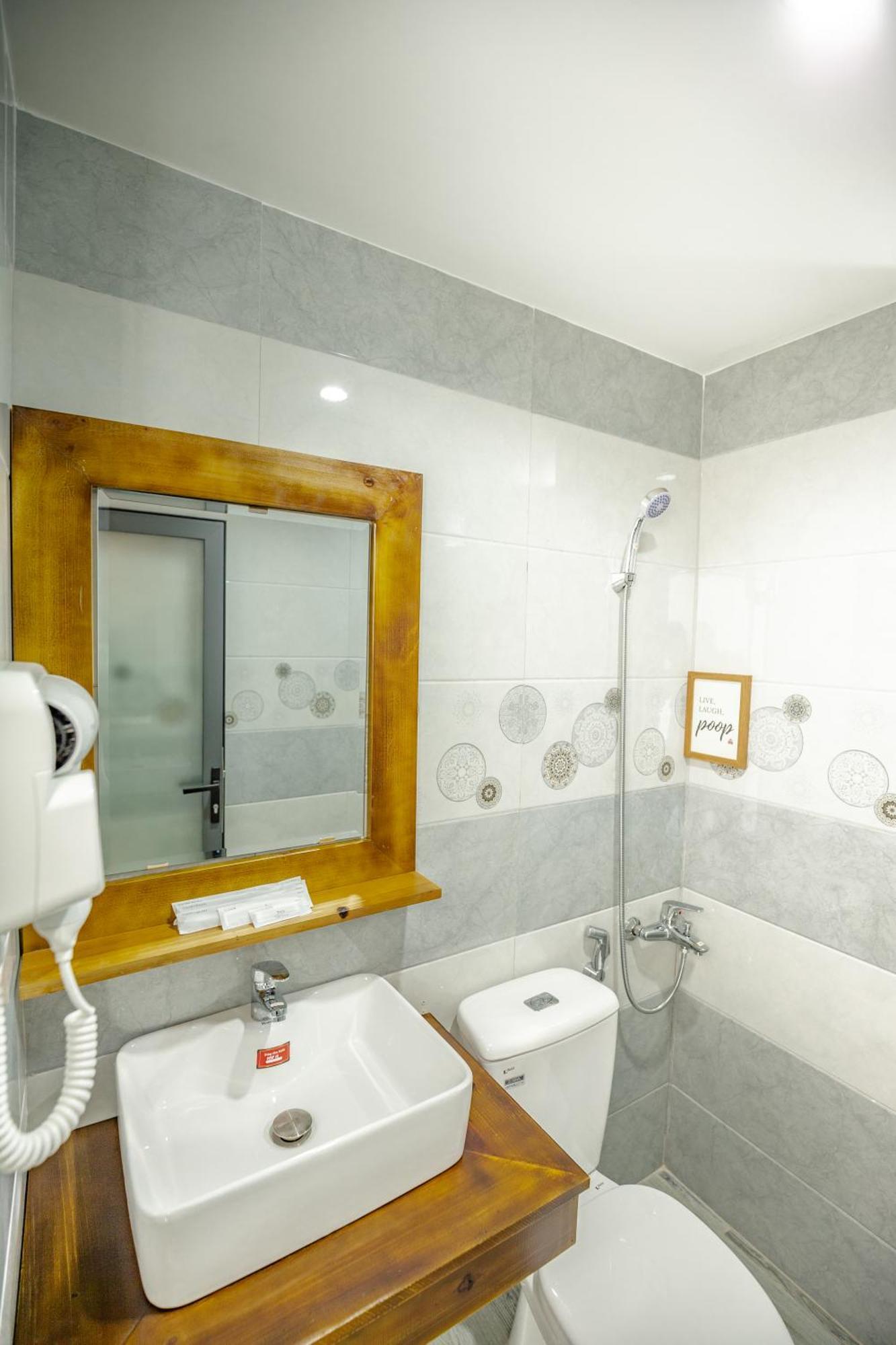 Bed Station Hostel Quy Nhon Buitenkant foto