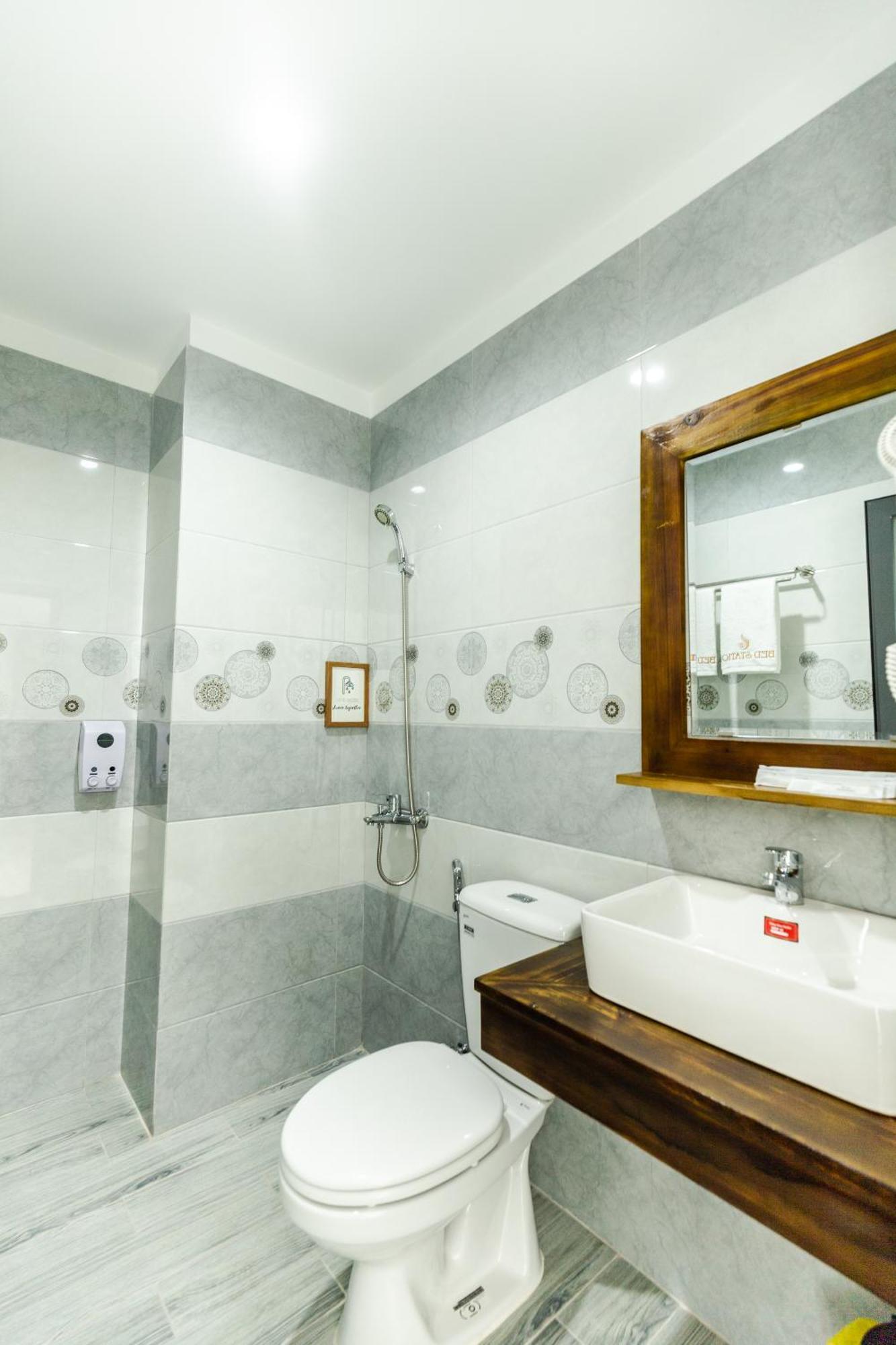 Bed Station Hostel Quy Nhon Buitenkant foto