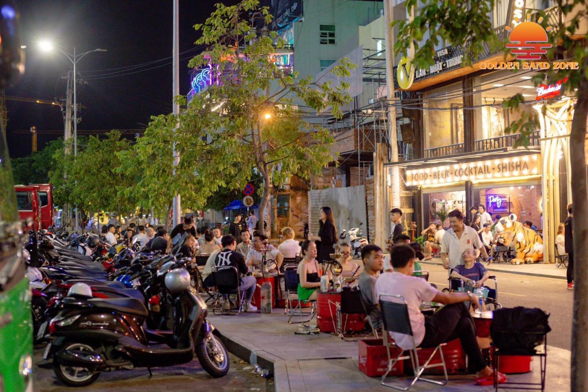 Bed Station Hostel Quy Nhon Buitenkant foto